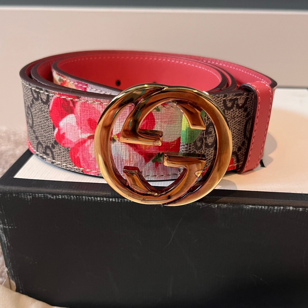 Gucci floral belt - size 90 - 36